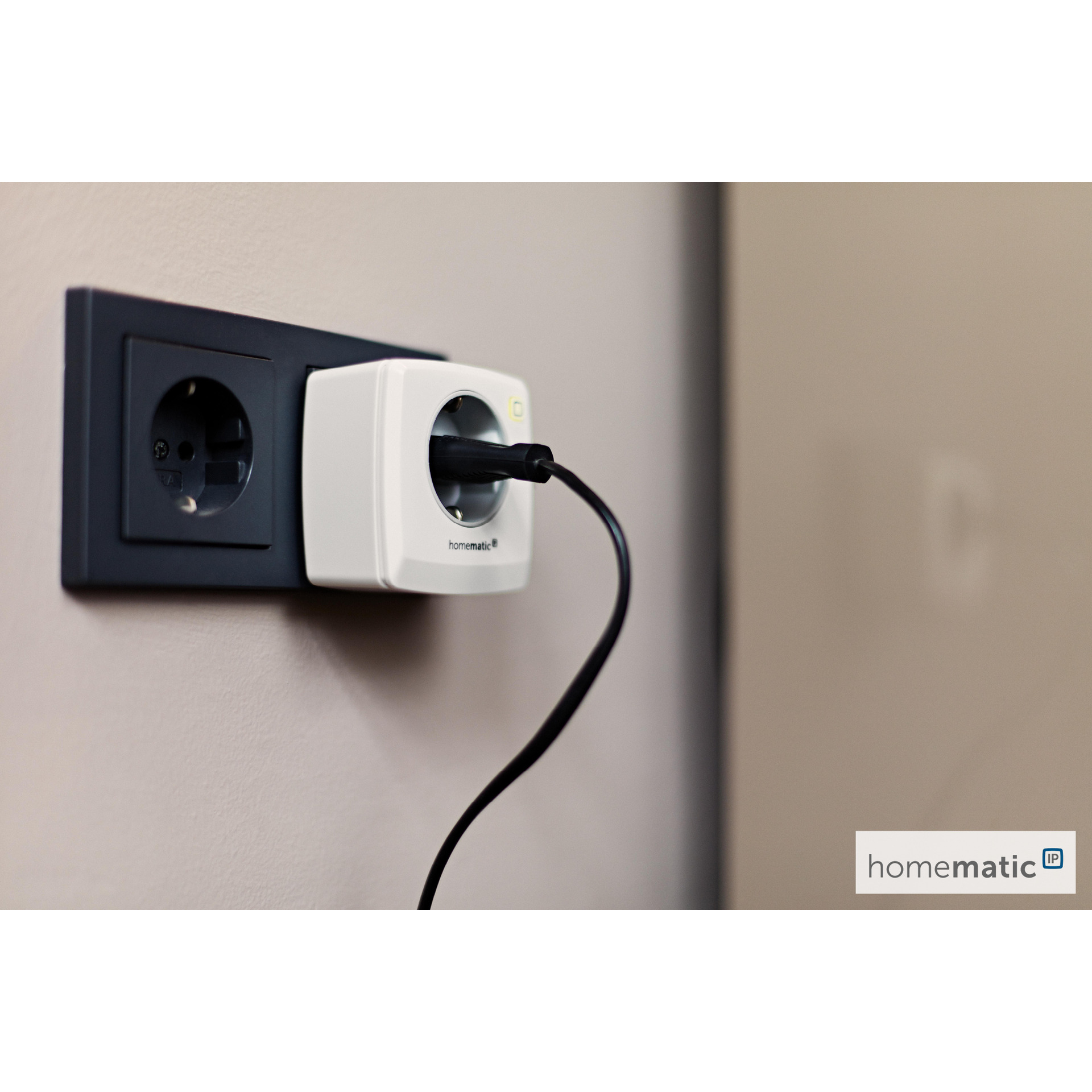 Homematic IP Smart Home Schalt-Mess-Steckdose HmIP-PSM-2